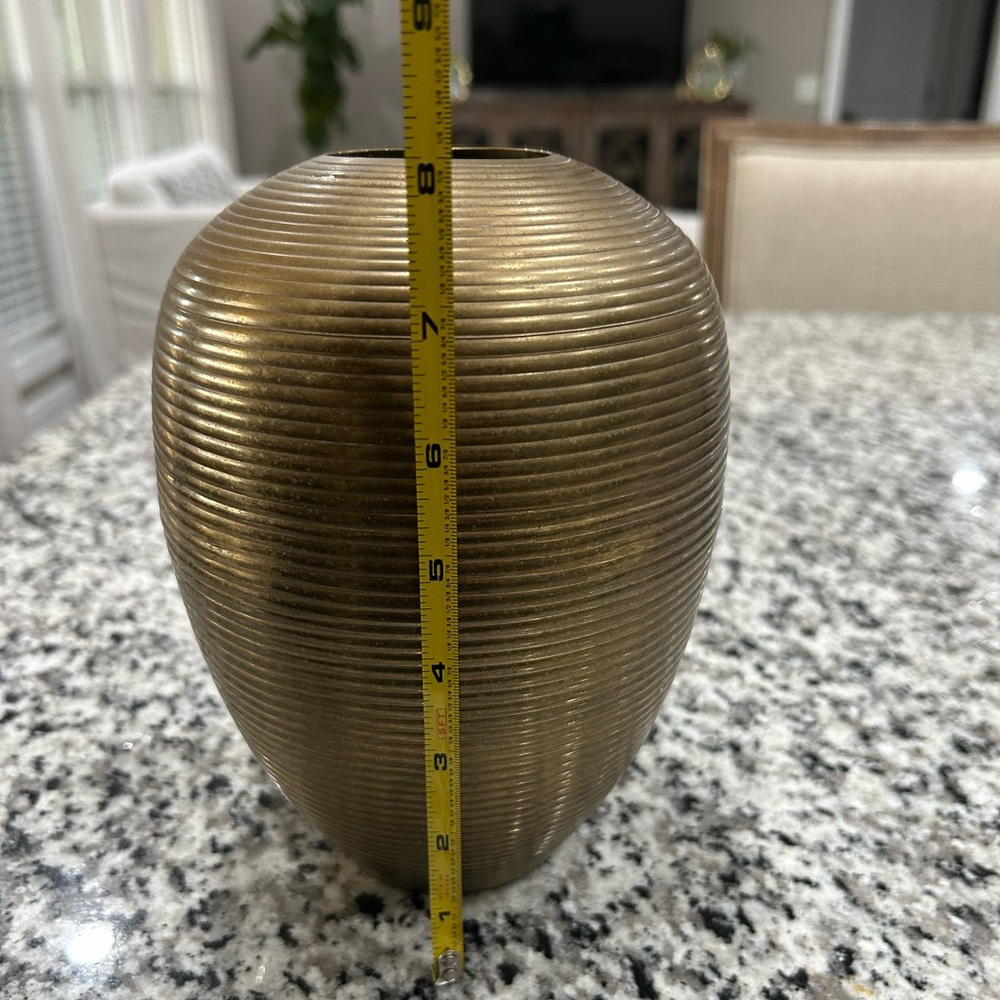 Solid Brass Ribbed Vase - Picture 4 of 4
